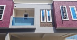 5 BEDROOM FULLY DETACHED DUPLEX